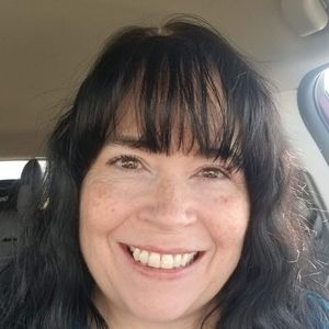 Meet your Posher, Stacie